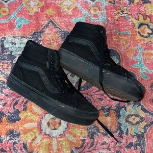 black platform vans
